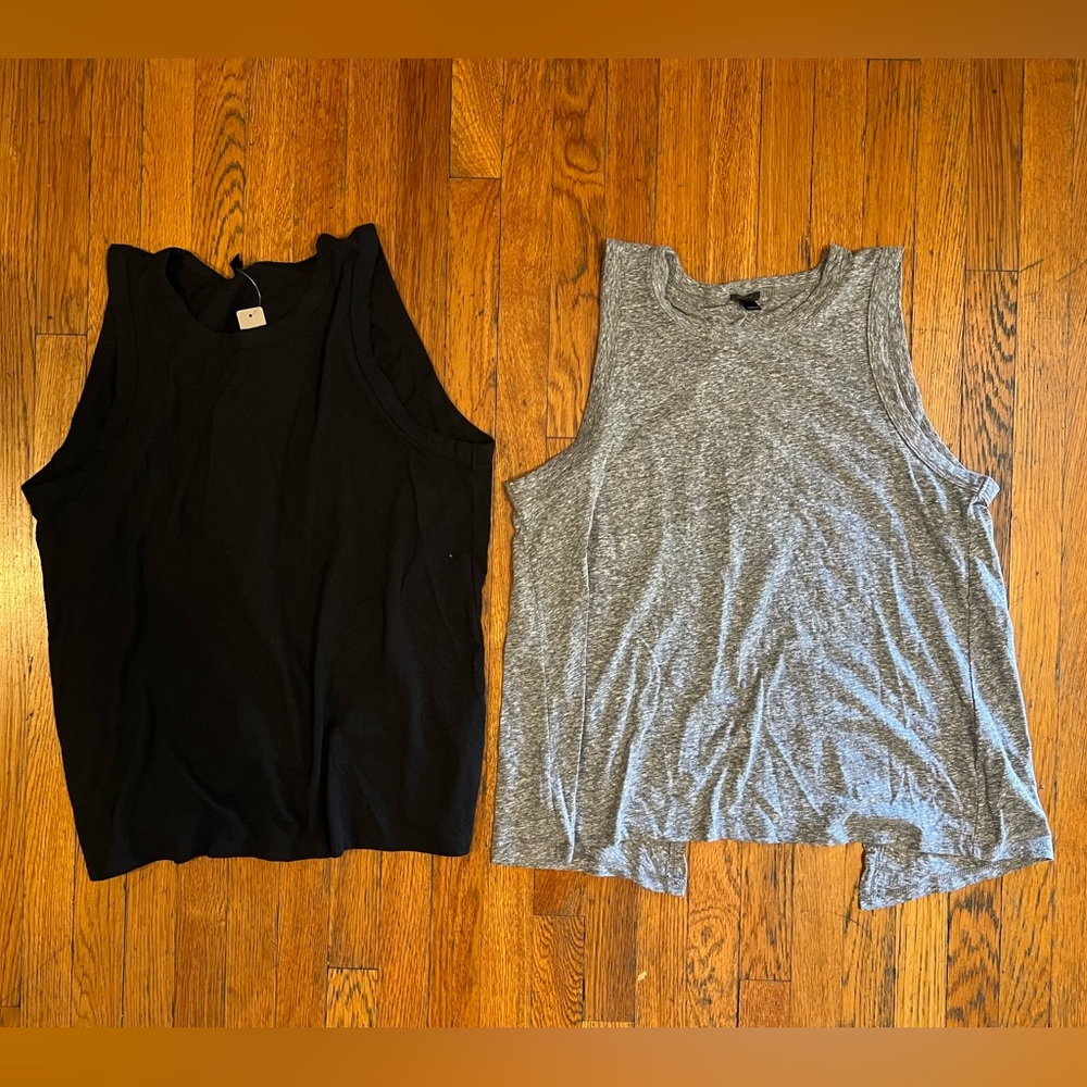 J.CREW WOMEN' SLEEVELESS TIE-BACK
TANK TOPS NWT 2-1 HEATHER GRAY 1 BLACK L Large